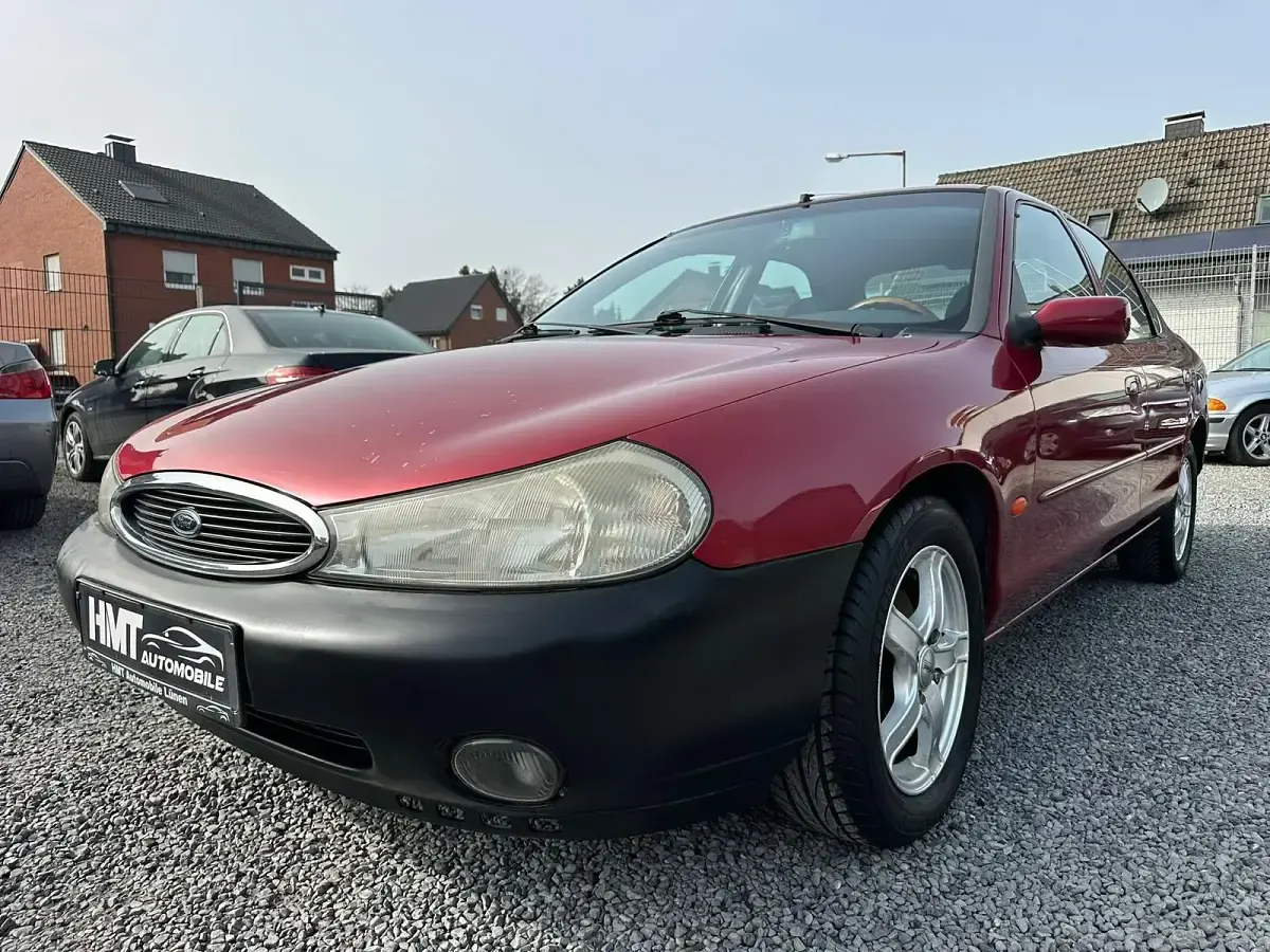 Gebraucht Ford Mondeo 131 PS (96 kW) 1997 Limousine