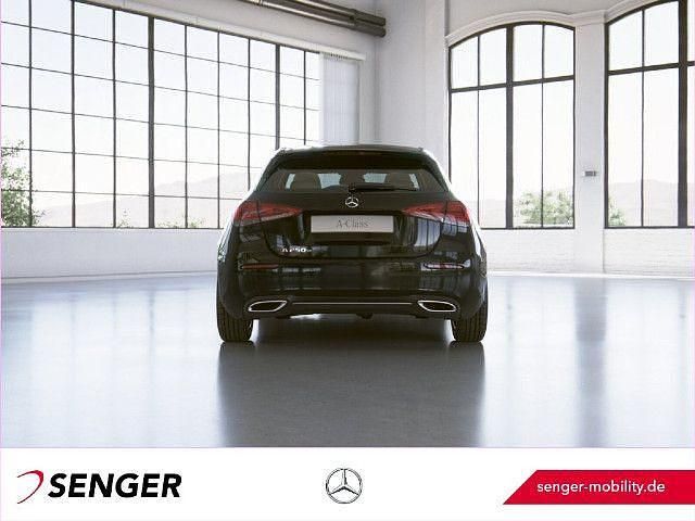 Gebraucht Mercedes A250 Progressive 218 PS (160 kW) 2022 Unilack nachtschwarz Limousine