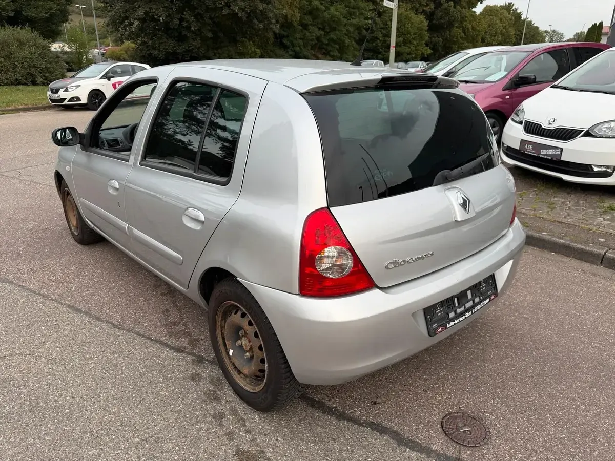 Gebraucht Renault Clio Campus 75 PS (55 kW) 2008 Silber Kleinwagen