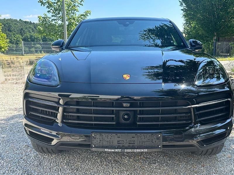 Schwarz Gebraucht 2023 Porsche Cayenne Platinum Edition SUV | 79.500 € (Guter Preis) - Bild 1/4