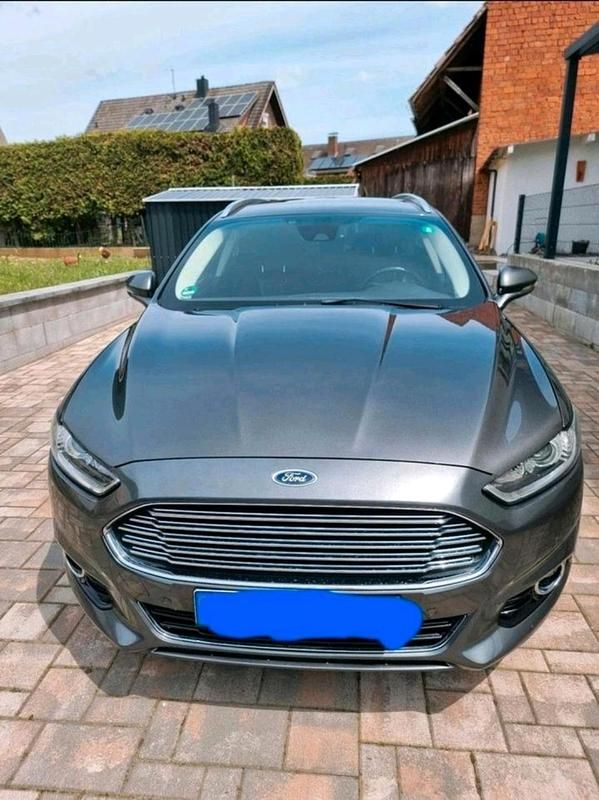 Grau Gebraucht 2025 Ford Mondeo Titanium Kombi | 11.500 € (Guter Preis) - Bild 1/4