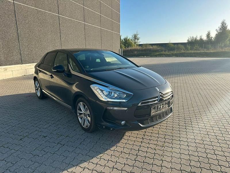 Gebraucht Citroën DS5 Chic 179 PS (131 kW) 2014 Grau Kleinwagen
