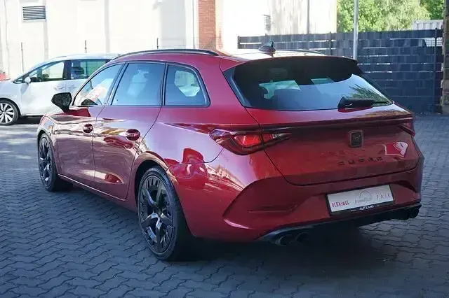 Gebraucht Cupra Leon VZ 310 PS (228 kW) 2022 Rot Kombi