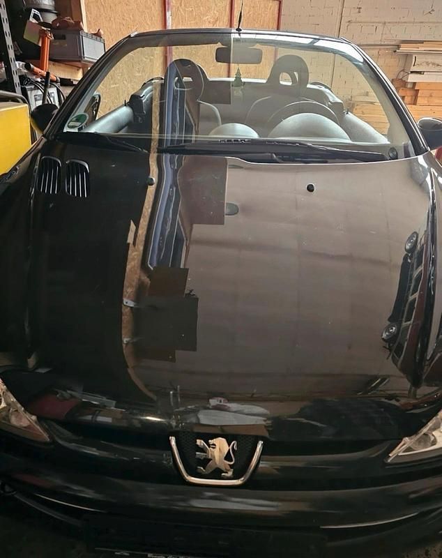 Schwarz Gebraucht 2005 Peugeot 206 CC Cabrio | 290 € (Superpreis) - Bild 1/4