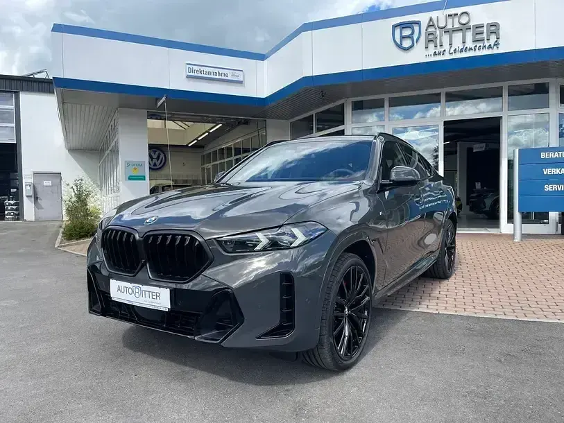 Gebraucht BMW X6 M Sport 352 PS (258 kW) 2025 Grau SUV