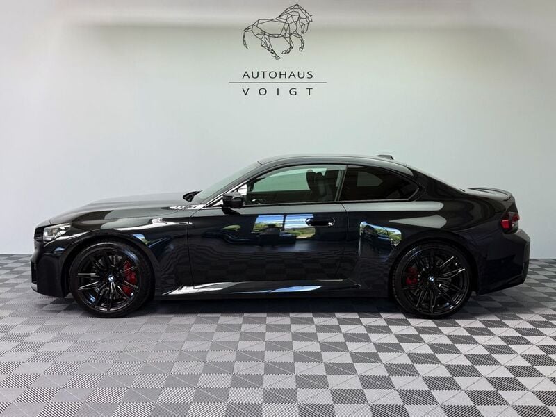 Schwarz Gebraucht 2023 BMW M2 Performance Coupé | 60.500 € (Fairer Preis) - Bild 1/4