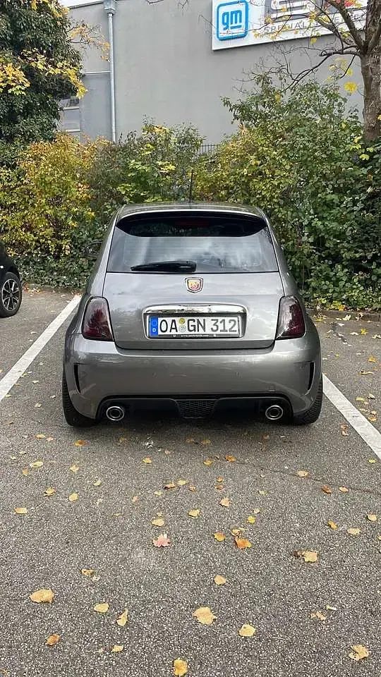 Usado Abarth 500 184 HP (135 kW) 2014 Cinzento Citadino