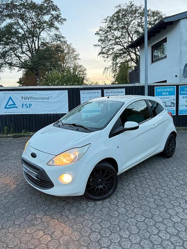 Weiß Gebraucht 2009 Ford Ka Titanium Kleinwagen | 1.399 € - Bild 1/4