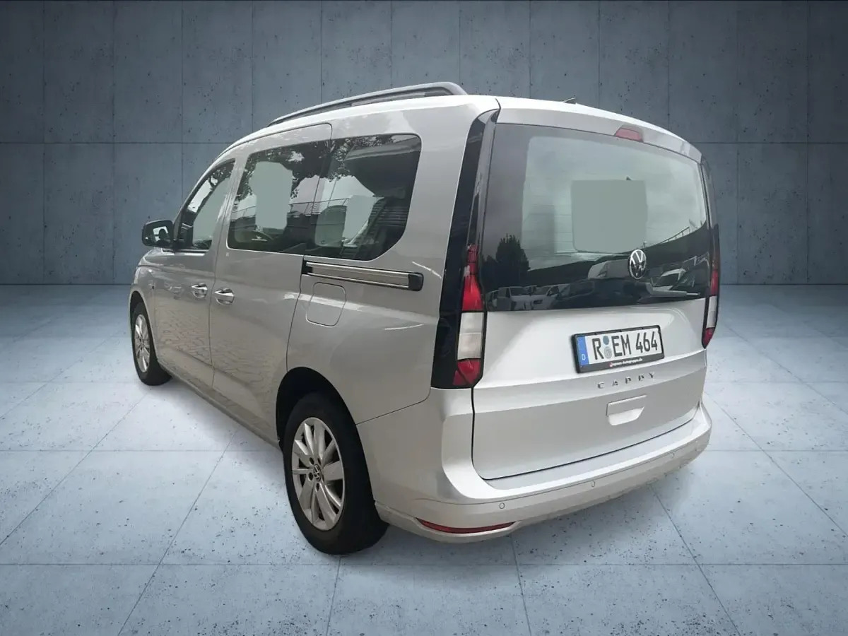 Gebraucht VW Caddy Life 102 PS (75 kW) 2023 Van / Kleinbus