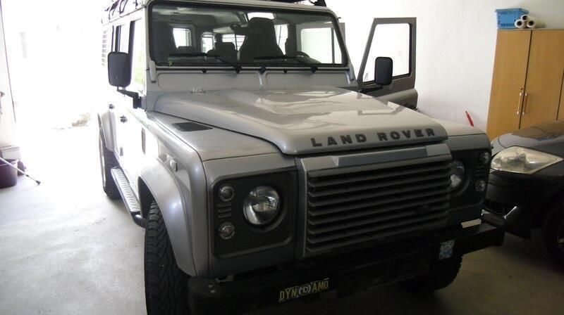 Silber Gebraucht 2012 Land Rover Defender SUV | 22.950 € (Superpreis) - Bild 1/4