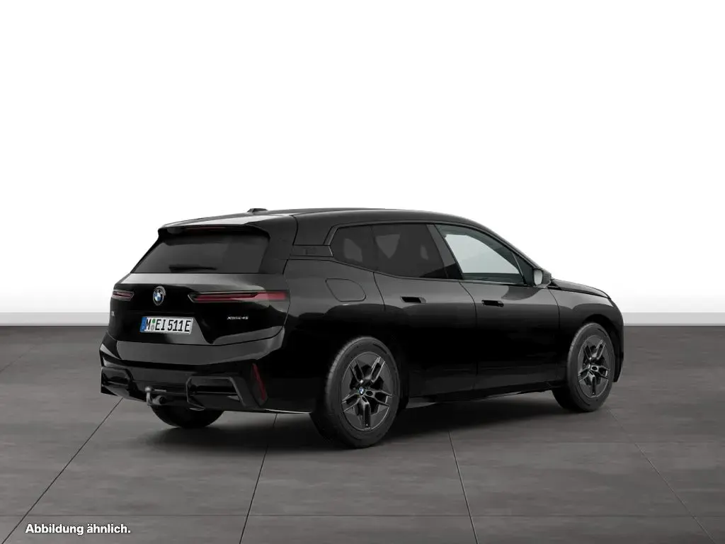 Gebraucht BMW iX 300 kW (408 PS) 2025 Black sapphire metallic SUV