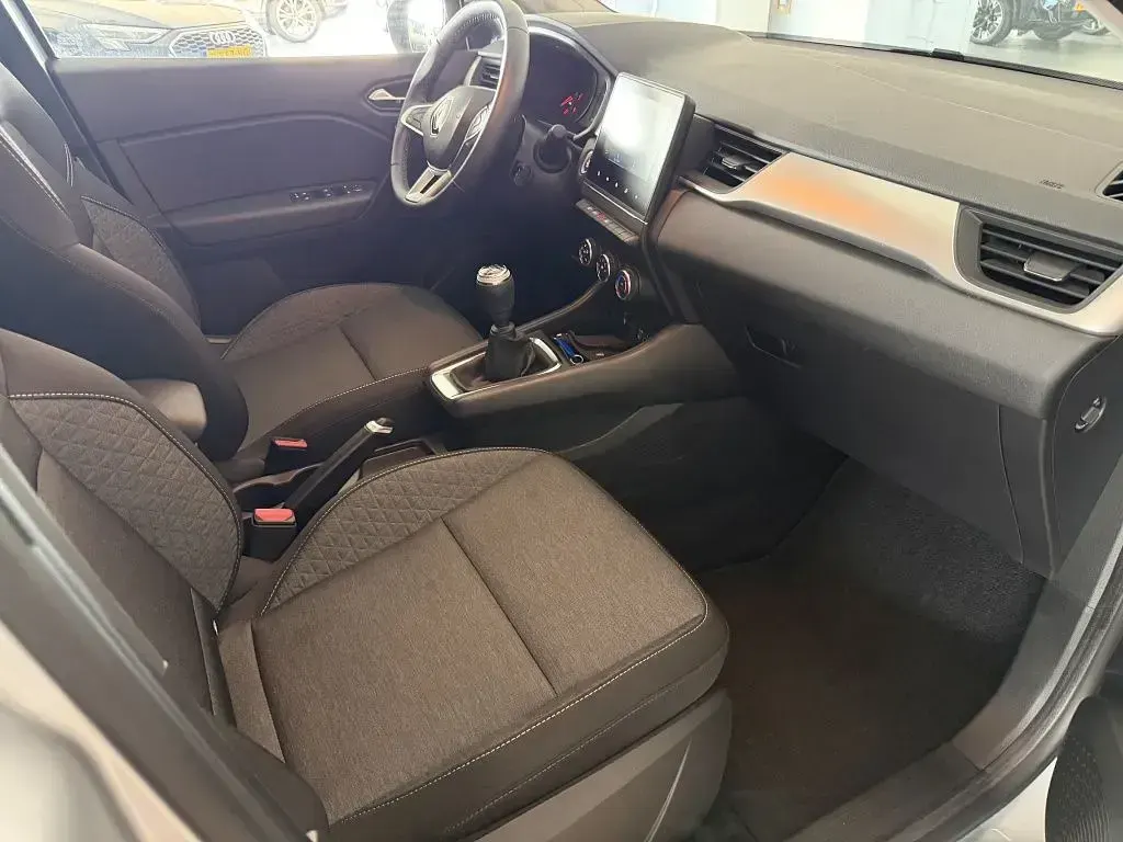 Gebraucht Renault Captur Evolution 91 PS (66 kW) 2023 Grau SUV