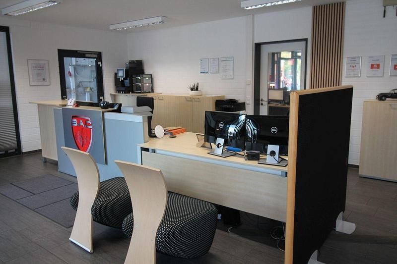 Gebraucht Ford Fiesta Celebration 101 PS (74 kW) 2017 Rot Kleinwagen