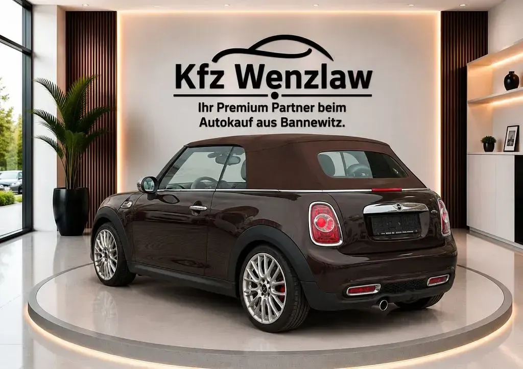 Gebraucht Mini John Cooper Works Cabriolet 211 PS (155 kW) 2010 Braun Cabrio