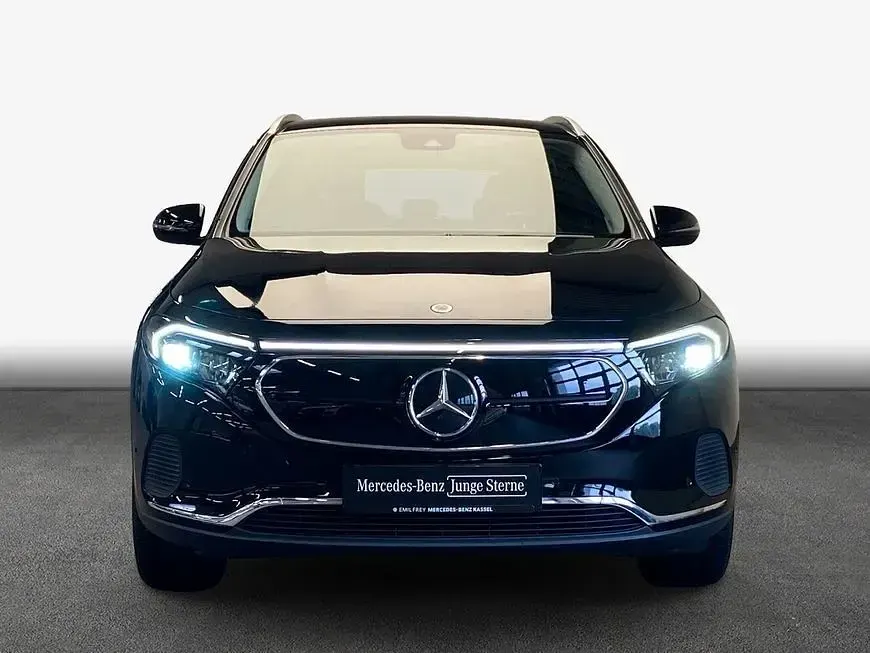 Używany Mercedes EQA250 Advanced 139 kW (190 KM) 2022 Czarny SUV