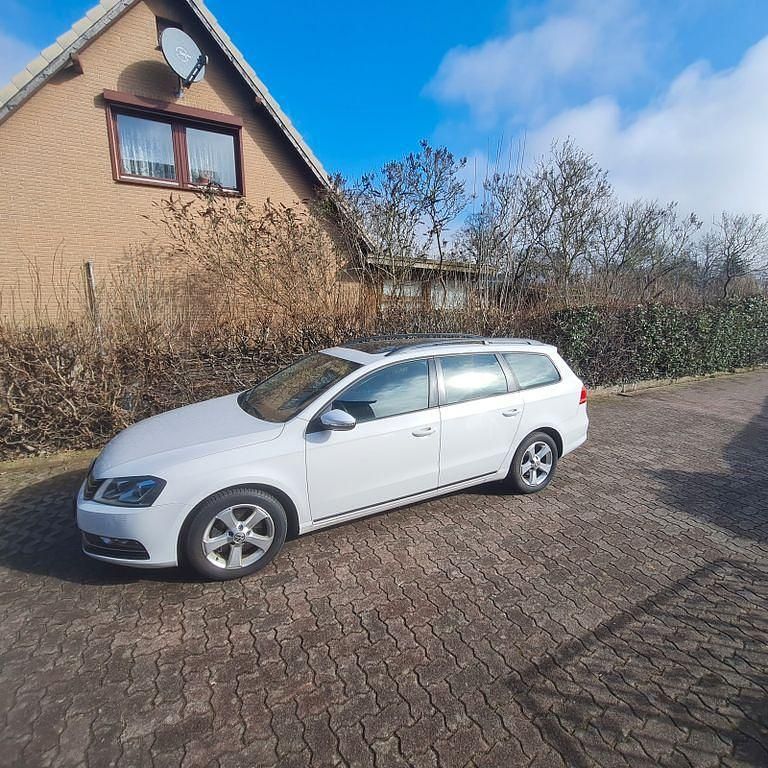 Gebraucht VW Passat R-line 140 PS (102 kW) 2013 Weiß Kombi
