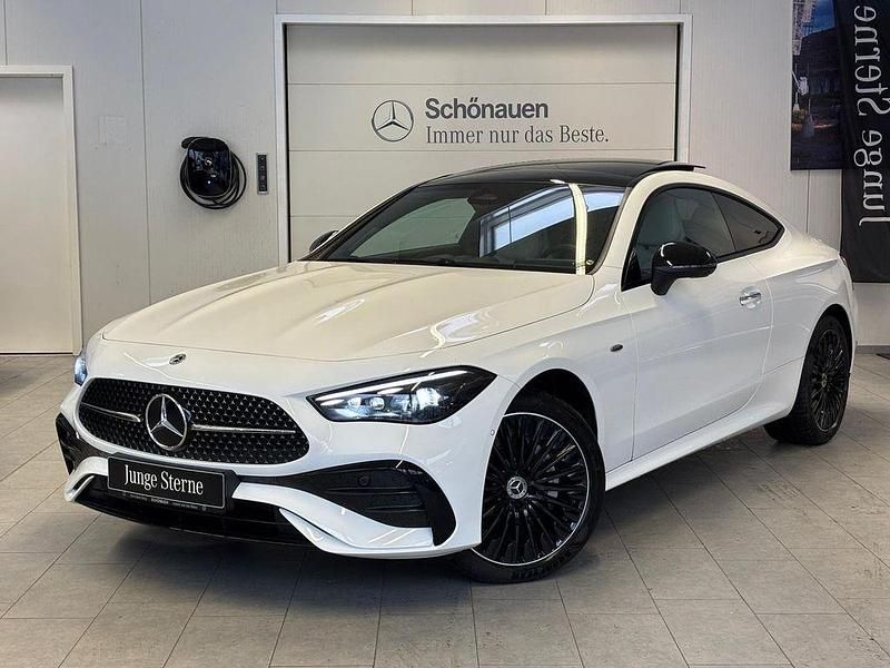 Weiß Gebraucht 2024 Mercedes CLE300 AMG Coupé | 52.950 € (Guter Preis) - Bild 1/4