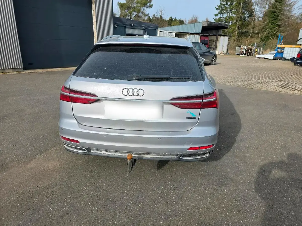 Gebraucht Audi A6 231 PS (169 kW) 2019 Silber Kombi