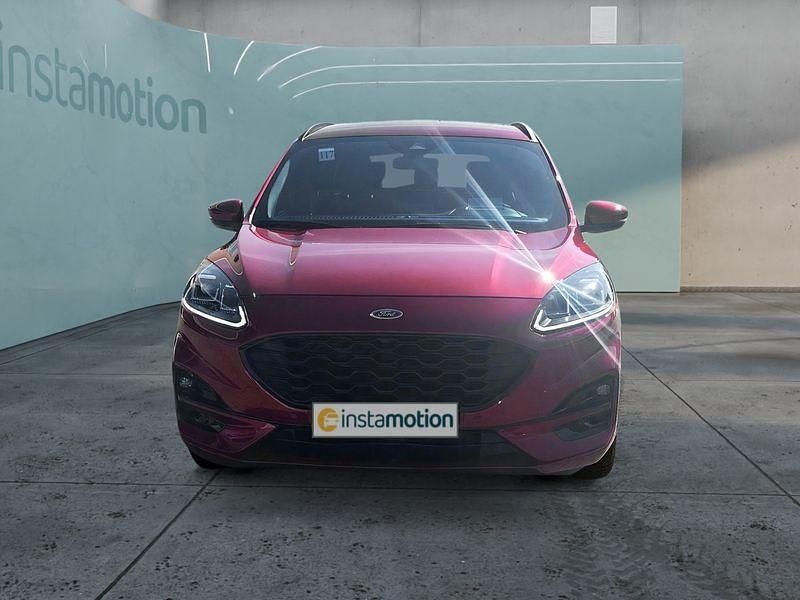 Gebraucht Ford Kuga 120 PS (88 kW) 2024 Rot SUV