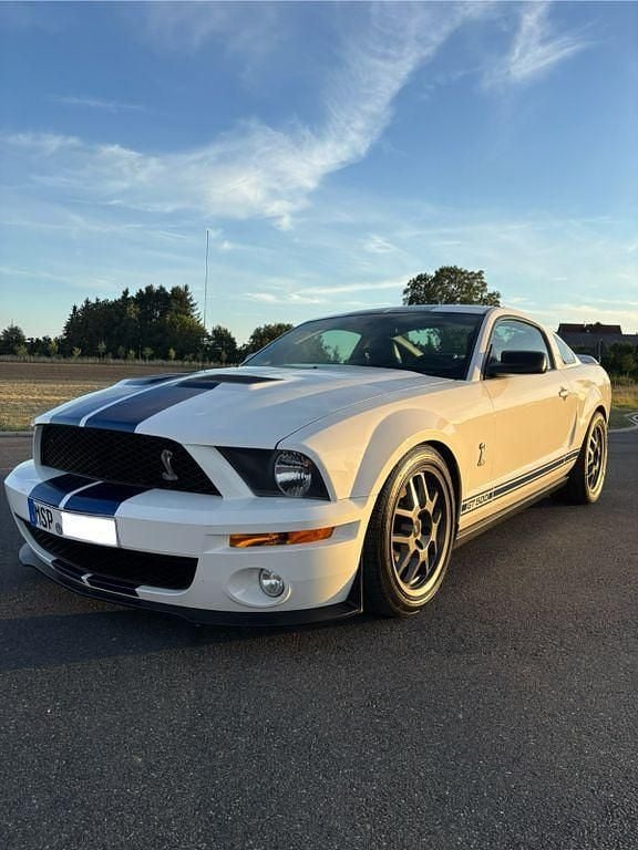Weiß Gebraucht 2007 Ford Mustang GT Coupé | 38.500 € - Bild 1/4