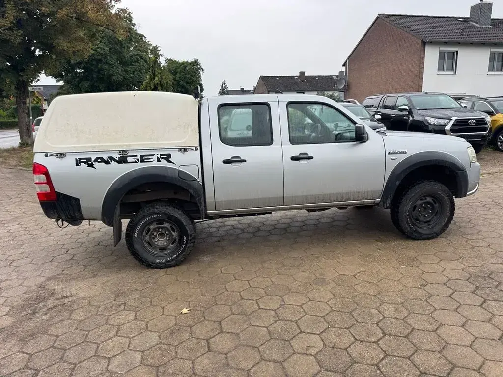 Gebraucht Ford Ranger 143 PS (105 kW) 2007 Grau Pickup