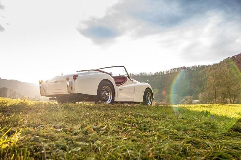 Gebraucht Triumph TR3 101 PS (74 kW) 1961 Weiß Cabrio