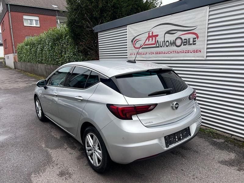 Gebraucht Opel Astra S 110 PS (80 kW) 2017 Silber Limousine