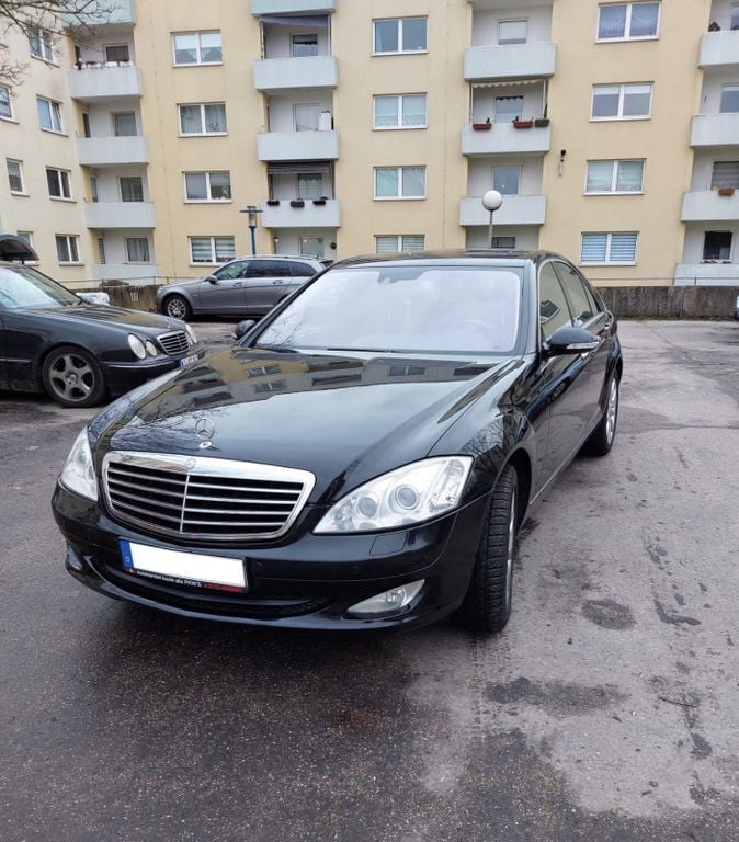 Schwarz Gebraucht 2008 Mercedes S320 Limousine | 7.950 € (Guter Preis) - Bild 1/4