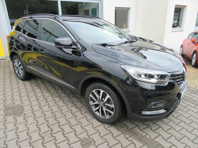 Gebraucht Renault Kadjar Black Edition 140 PS (102 kW) 2022 Schwarz SUV