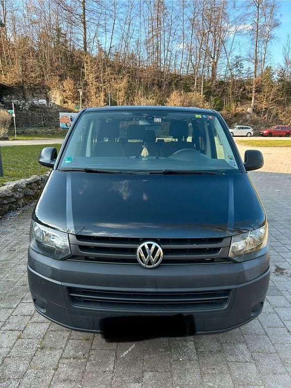 Gebraucht VW Caravelle 102 PS (75 kW) 2014 Schwarz Limousine