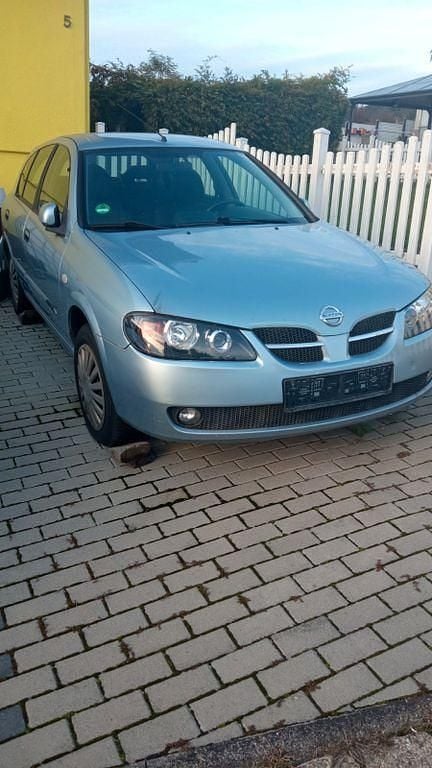 Grau Gebraucht 2005 Nissan Almera Acenta Limousine | 1.500 € (Fairer Preis) - Bild 1/3