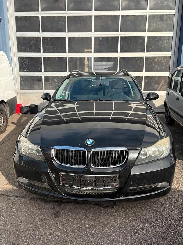 Gebraucht 2008 BMW 320 Kombi | 2.200 € (Guter Preis) - Bild 1/4