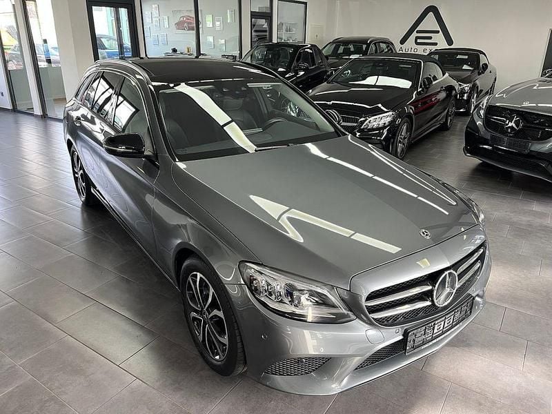 Gebraucht Mercedes C200 184 PS (135 kW) 2020 Selenitgrau Kombi