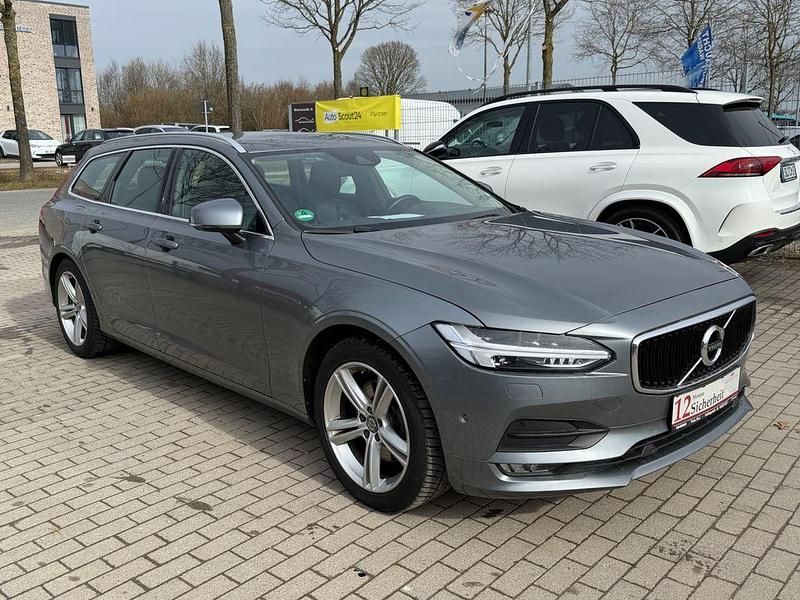 Gebraucht Volvo V90 Momentum 190 PS (139 kW) 2016 Grau Kombi