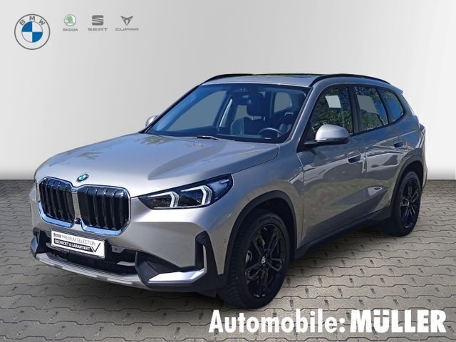 Silber Gebraucht 2024 BMW X1 Performance SUV | 39.950 € (Guter Preis) - Bild 1/4