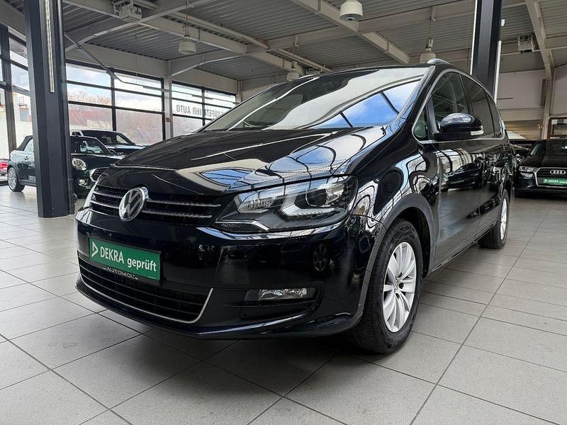 Gebraucht VW Sharan Comfortline 184 PS (135 kW) 2018 Schwarz Van / Kleinbus