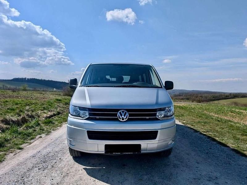 Gebraucht VW T5 131 PS (96 kW) 2009 Reflexsilber metallic Van