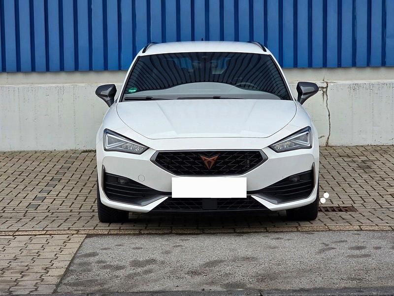 Gebraucht Cupra Leon VZ 245 PS (180 kW) 2021 Weiß Kombi