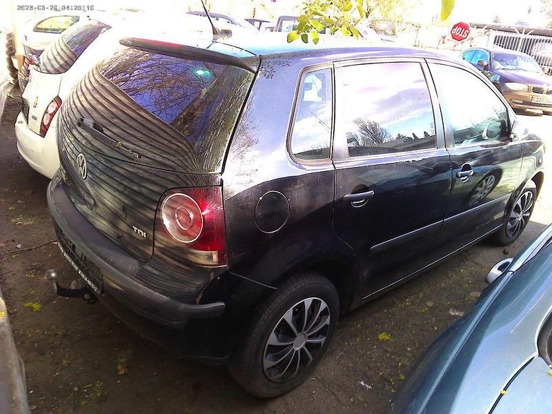 Gebraucht VW Polo Trendline 75 PS (55 kW) 2008 Schwarz Kleinwagen