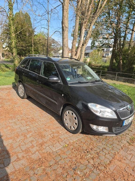 Gebraucht Skoda Fabia 105 PS (77 kW) 2011 Schwarz Kombi