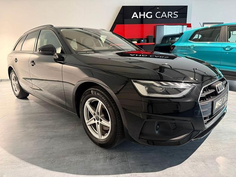 Gebraucht Audi A4 Ambiente 163 PS (119 kW) 2023 Schwarz Kombi