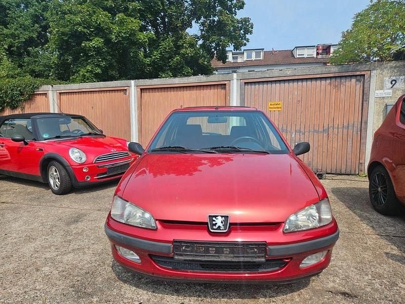 Rot Gebraucht 1998 Peugeot 106 Kleinwagen | 2.280 € (Fairer Preis) - Bild 1/4