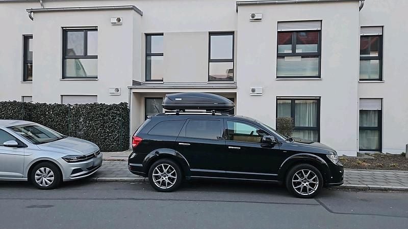 Gebraucht Fiat Freemont 280 PS (205 kW) 2013 Schwarz SUV