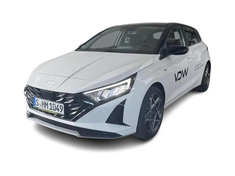 Weiß Gebraucht 2024 Hyundai i20 Prime Limousine | 22.889 € (Fairer Preis) - Bild 1/4