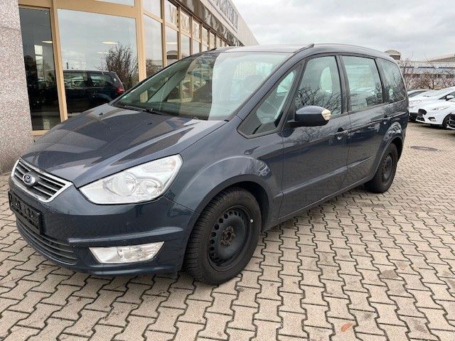 Grau Gebraucht 2011 Ford Galaxy Trend Van / Kleinbus | 7.940 € (Fairer Preis) - Bild 1/4