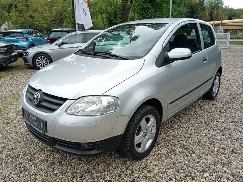 Silber Gebraucht 2007 VW Fox Kleinwagen | 2.699 € (Fairer Preis) - Bild 1/4