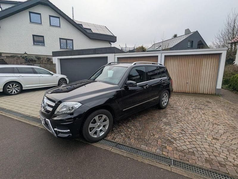 Gebraucht Mercedes GLK350 265 PS (194 kW) 2012 Schwarz SUV