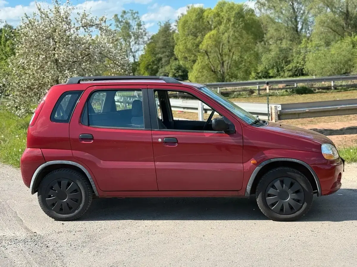 Brugt Suzuki Ignis 83 HK (61 kW) 2002 Rød Hatchback