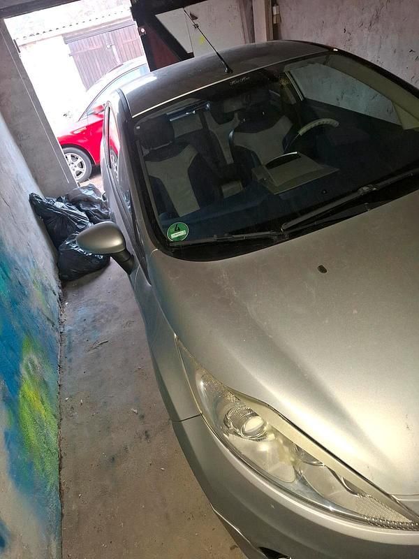 Gebraucht Ford Fiesta 120 PS (88 kW) 2009 Silber Kleinwagen