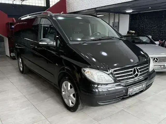Gebraucht Mercedes Viano 204 PS (150 kW) 2008 Obsidianschwarz metallic Van / Kleinbus